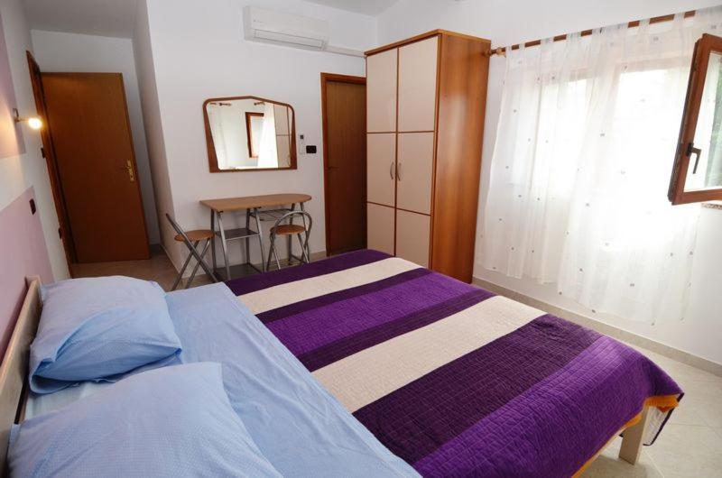Mon Perin Castrum - Rooms Dado Bale Exterior photo